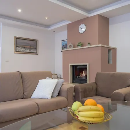 Highland Lux Apartment
